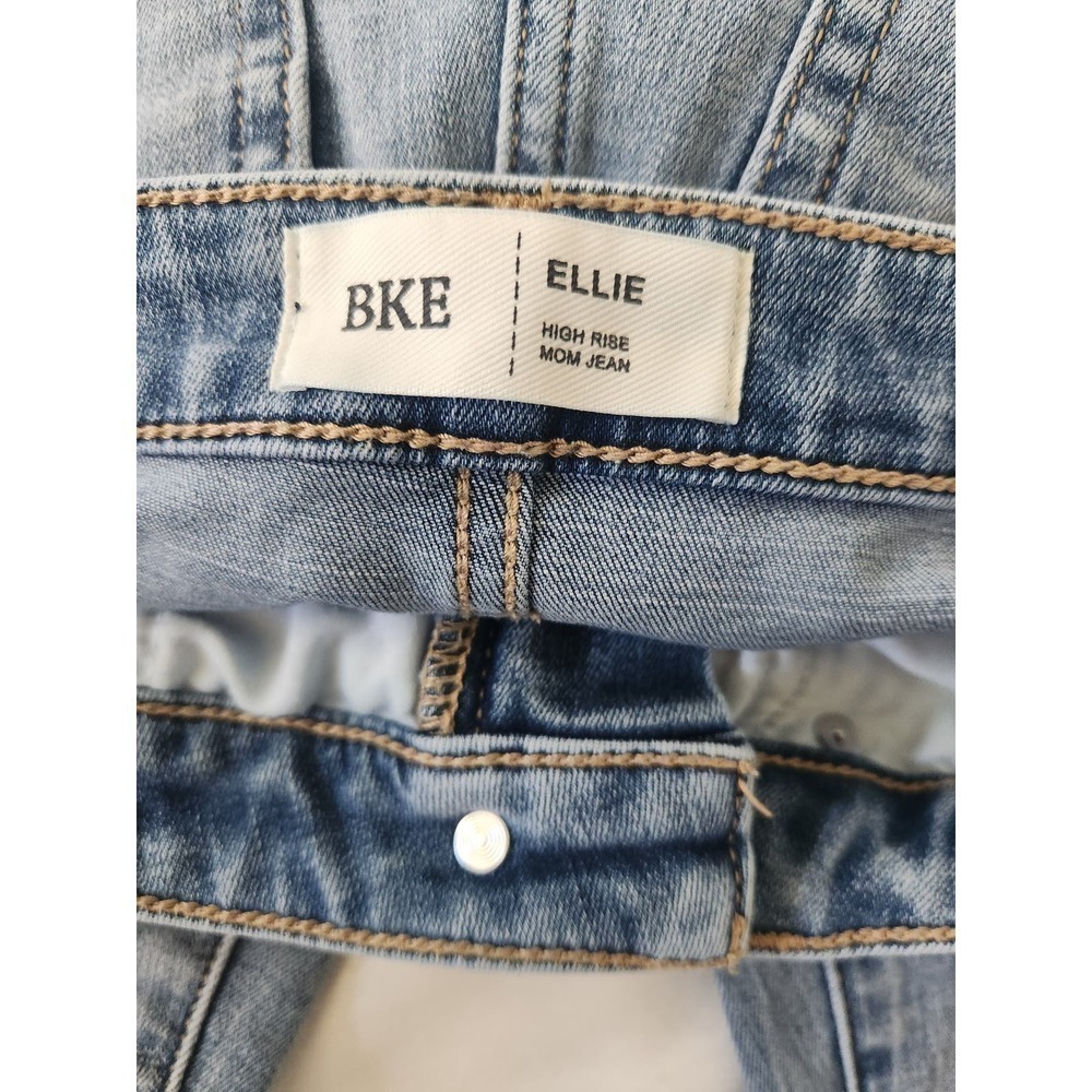 BKE Ellie High Rise Mom Jean Sz 28 straight leg pockets medium wash classic - Picture 2 of 9